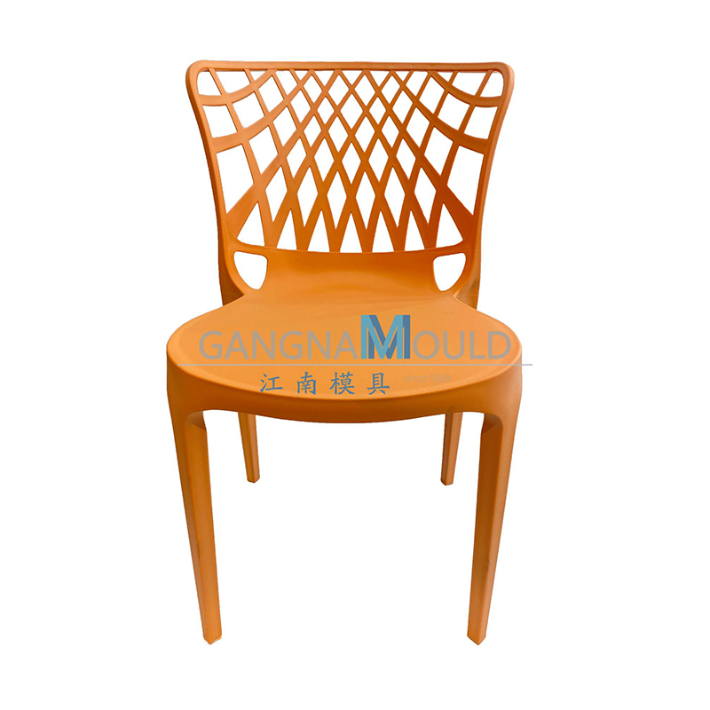 Moule d'injection de chaise empilable de conception italienne JN - 176