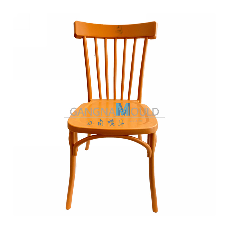 JN-172 Moule d'injection de chaise d'empilement de conception italienne